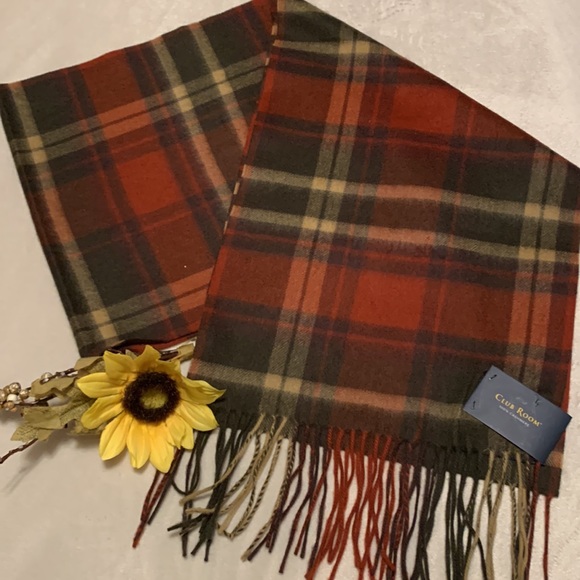 CLUB ROOM 100% Cashmere (unisex) scarf / NWT / gorgeous colors / so very⦠- Picture 1 of 8